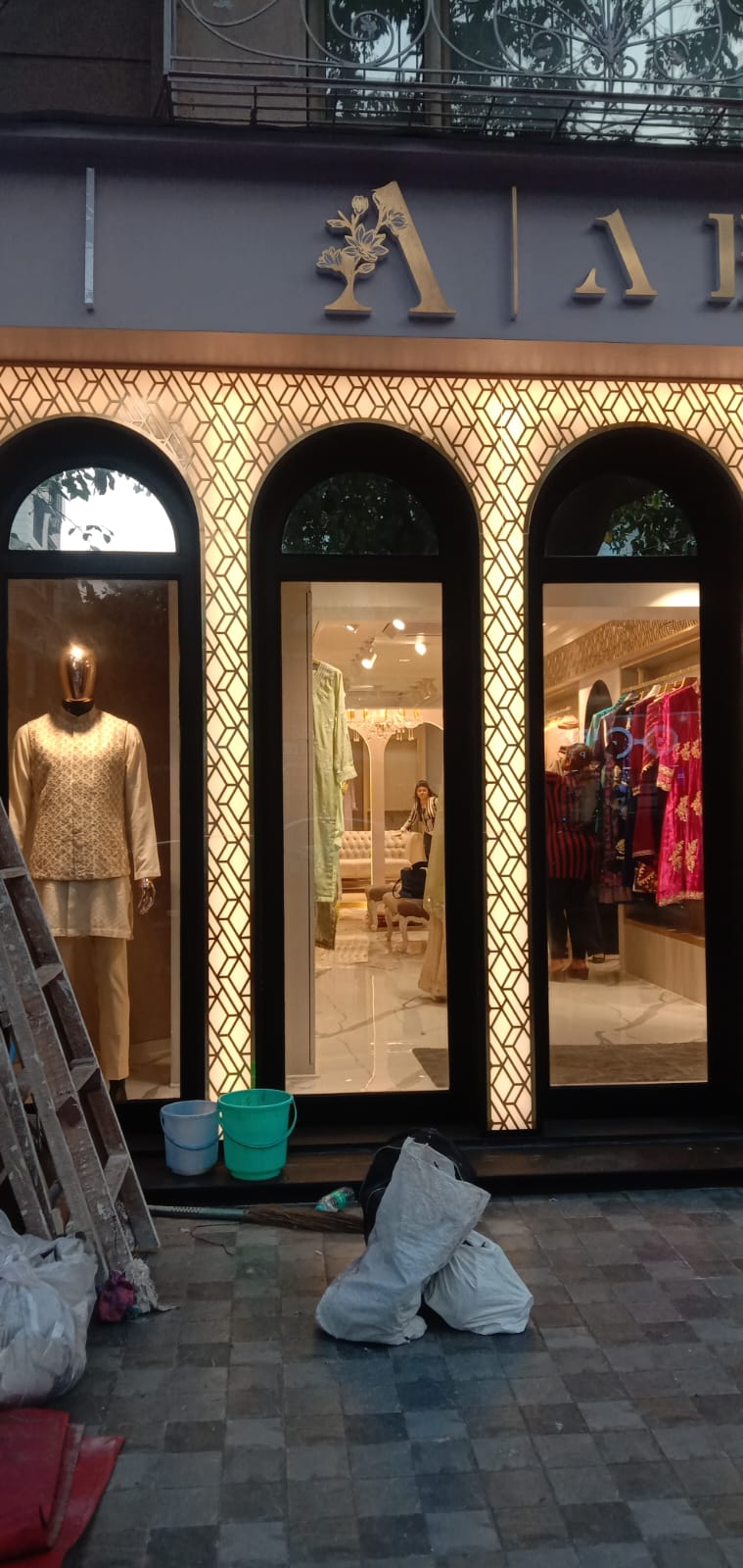Turnkey Commercial Boutique Showroom Facade